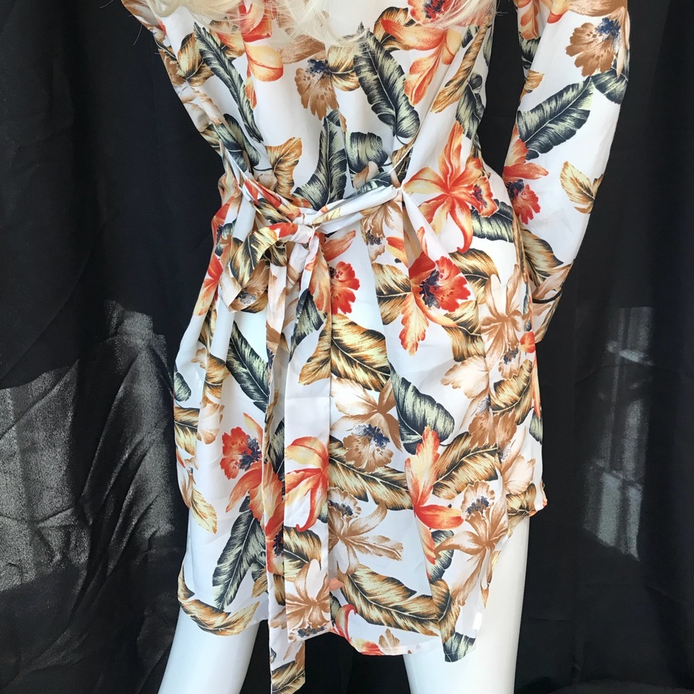 2 Way Dress - Picture 7 of 8